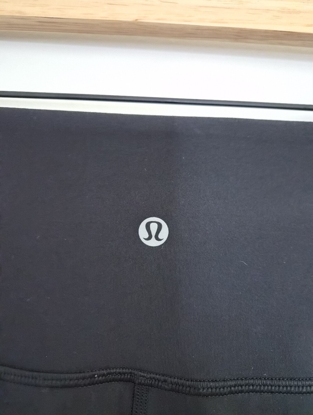 Lululemon Size 10 Black & Gray High Rise Colorblock Athletic Leggings/Yoga Pants - Picture 9 of 11